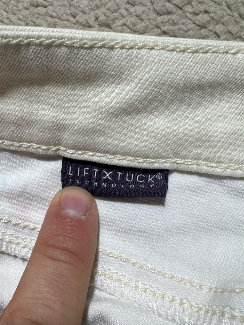 NYDJ Jeans Womens 14 Lift x Tuck Technology Skinny Capri Floral Print White NEW - Picture 10 of 16